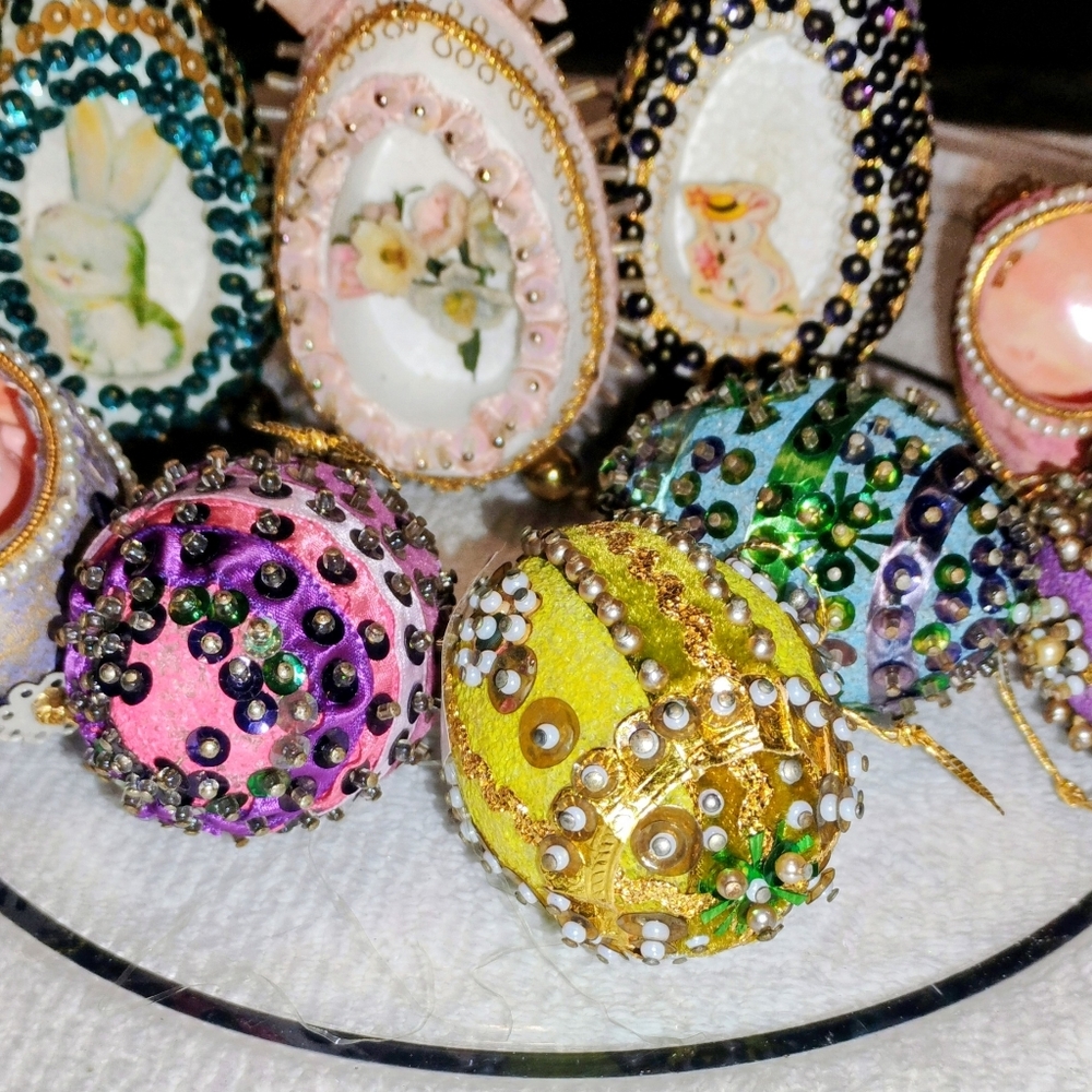 Decorative Handmade Christmas Ornament / Beaded Easter Eggs Vintage Lot Of 9 - Picture 3 of 14